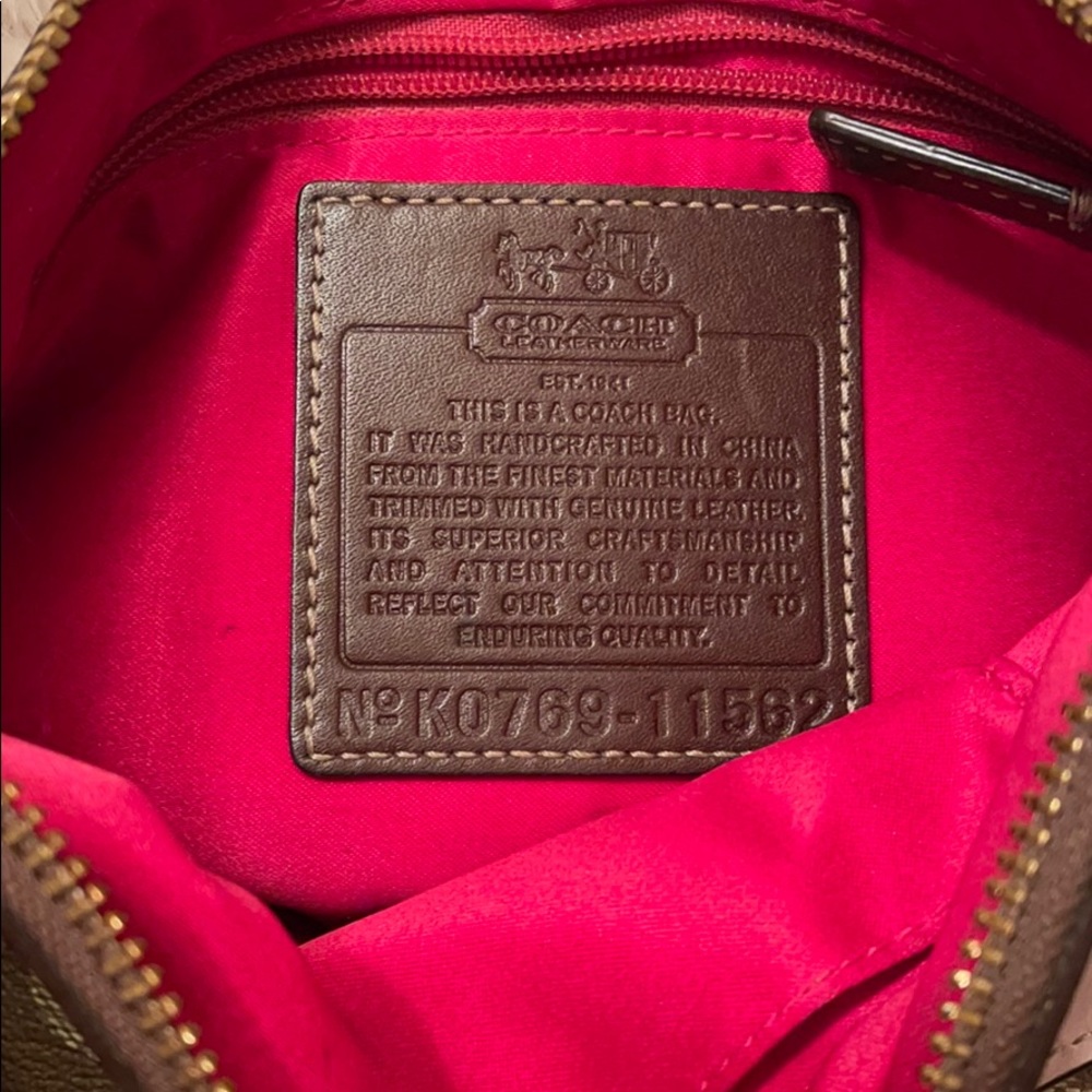 Coach signature brown, Light Pink Heritage Stripe - Picture 4 of 5